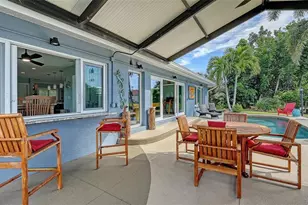 5569 Contento Dr, Sarasota, FL 34242 - Photo 42