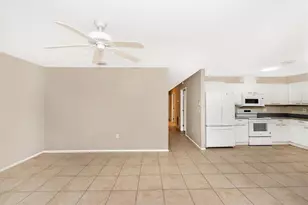 2535 24th St, Sarasota, FL 34234 - Photo 4