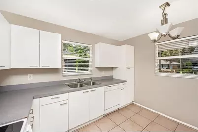 2535 24th Street, Sarasota, FL 34234 - Photo 8