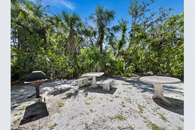 2850 Gulf Of Mexico Drive #2, Longboat Key, FL 34228 - Photo 20