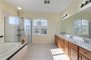 8323 Barton Farms Blvd, Sarasota, FL 34240 - Photo 16