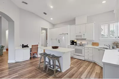 5445 46th Court W, Bradenton, FL 34210 - Photo 16