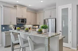 2985 Trustee Ave, Sarasota, FL 34243 - Photo 10