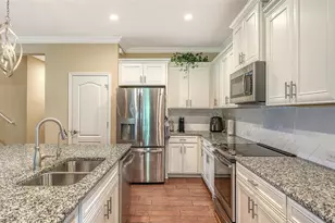 1121 Thornbury Dr, Parrish, FL 34219 - Photo 14