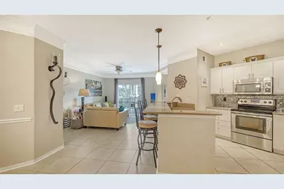 5160 Northridge Road #212, Sarasota, FL 34238 - Photo 2