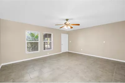 813 Cypress Wood Lane, Sarasota, FL 34243 - Photo 6