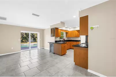 813 Cypress Wood Lane, Sarasota, FL 34243 - Photo 14