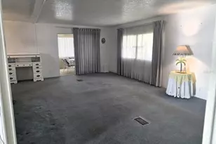 7 White Oak Terrace, Sarasota, FL 34237 - Photo 8