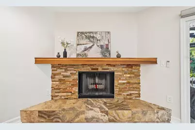 3880 Wilshire Circle #28, Sarasota, FL 34238 - Photo 10