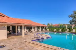 3880 Wilshire Cir, Sarasota, FL 34238 - Photo 44