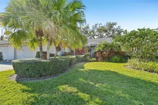 3880 Wilshire Cir, Sarasota, FL 34238 - Photo 42