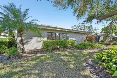 3880 Wilshire Circle #28, Sarasota, FL 34238 - Photo 38