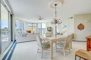 1800 Benjamin Franklin Dr, Sarasota, FL 34236 - Photo 10