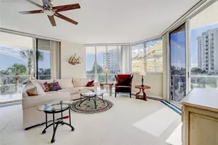 1800 Benjamin Franklin Dr, Sarasota, FL 34236 - Photo 12