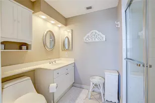 1800 Benjamin Franklin Dr, Sarasota, FL 34236 - Photo 22