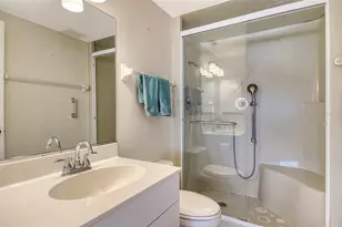 260 Santa Maria St, Venice, FL 34285 - Photo 6