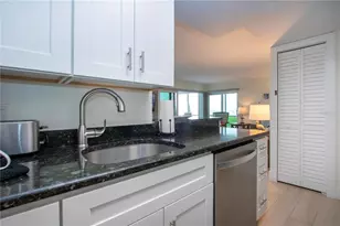 6310 Midnight Pass Rd, Sarasota, FL 34242 - Photo 30