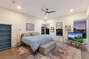 569 Rountree Dr, Longboat Key, FL 34228 - Photo 22