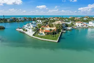 929 Casey Cove Dr, Nokomis, FL 34275 - Photo 4