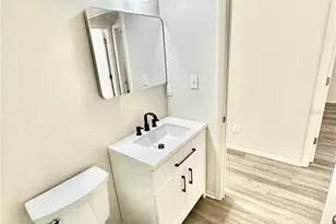 1031 3rd St W, Bradenton, FL 34205 - Photo 20