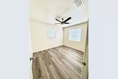 1031 3rd Street W, Bradenton, FL 34205 - Photo 18