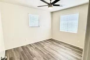 1031 3rd St W, Bradenton, FL 34205 - Photo 18