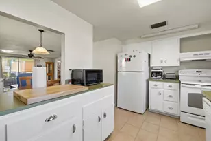 680 Circlewood Dr, Venice, FL 34293 - Photo 10