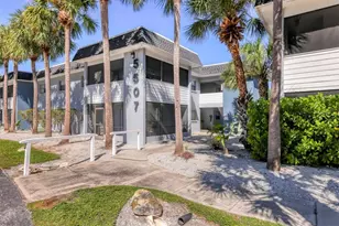 5507 Fountain Lake Cir, Bradenton, FL 34207 - Photo 1