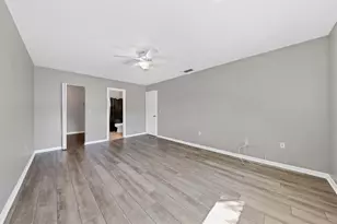 5507 Fountain Lake Cir, Bradenton, FL 34207 - Photo 18