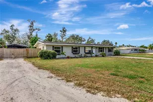 6412 47th Ave E, Bradenton, FL 34203 - Photo 2