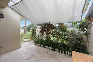 2767 Horseshoe Ct, Sarasota, FL 34235 - Photo 36