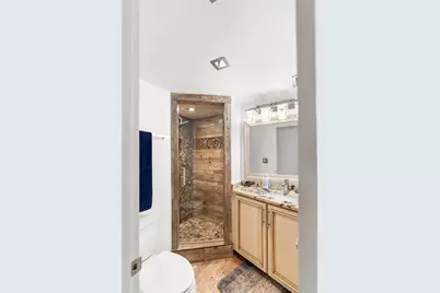 1750 Benjamin Franklin Drive #6G, Sarasota, FL 34236 - Photo 22
