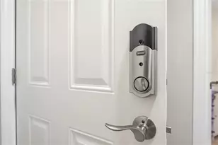 3443 Tallywood Cir, Sarasota, FL 34237 - Photo 12