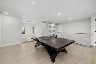 3236 Founders Club Dr, Sarasota, FL 34240 - Photo 60