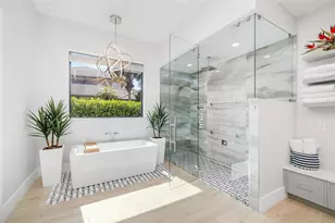 3236 Founders Club Dr, Sarasota, FL 34240 - Photo 36