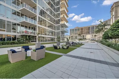 175 1st Street S #404, Saint Petersburg, FL 33701 - Photo 16