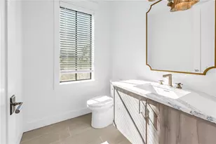 148 Coolidge Dr, Sarasota, FL 34236 - Photo 22