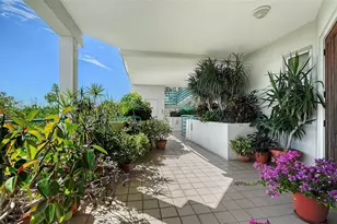 340 Gulf of Mexico Dr, Longboat Key, FL 34228 - Photo 32