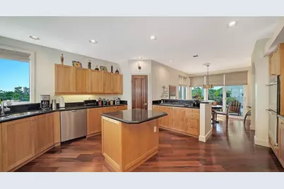 340 Gulf Of Mexico Drive #126, Longboat Key, FL 34228 - Photo 14