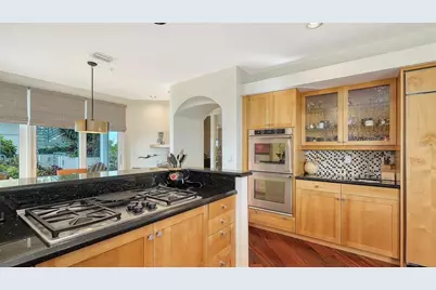 340 Gulf Of Mexico Drive #126, Longboat Key, FL 34228 - Photo 16