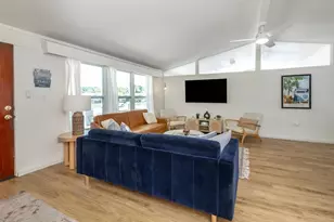 2933 Michigan St, Sarasota, FL 34237 - Photo 6