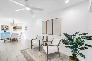 111 Whispering Sands Cir, Sarasota, FL 34242 - Photo 20