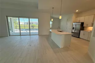 5543 Lightning Whelk Ln, Bradenton, FL 34211 - Photo 2