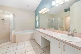 9523 Knightsbridge Cir, Sarasota, FL 34238 - Photo 38