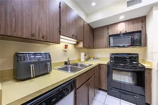 4885 Rilma Ave, Sarasota, FL 34234 - Photo 8