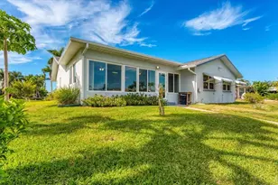 4515 Mangrove Point Rd, Bradenton, FL 34210 - Photo 36