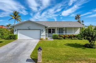 4515 Mangrove Point Rd, Bradenton, FL 34210 - Photo 2