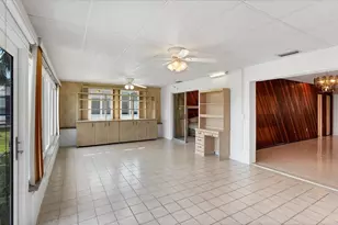 4515 Mangrove Point Rd, Bradenton, FL 34210 - Photo 32