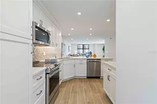 5760 Midnight Pass Rd, Sarasota, FL 34242 - Photo 4