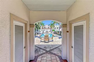 435 Nokomis Ave S, Venice, FL 34285 - Photo 28